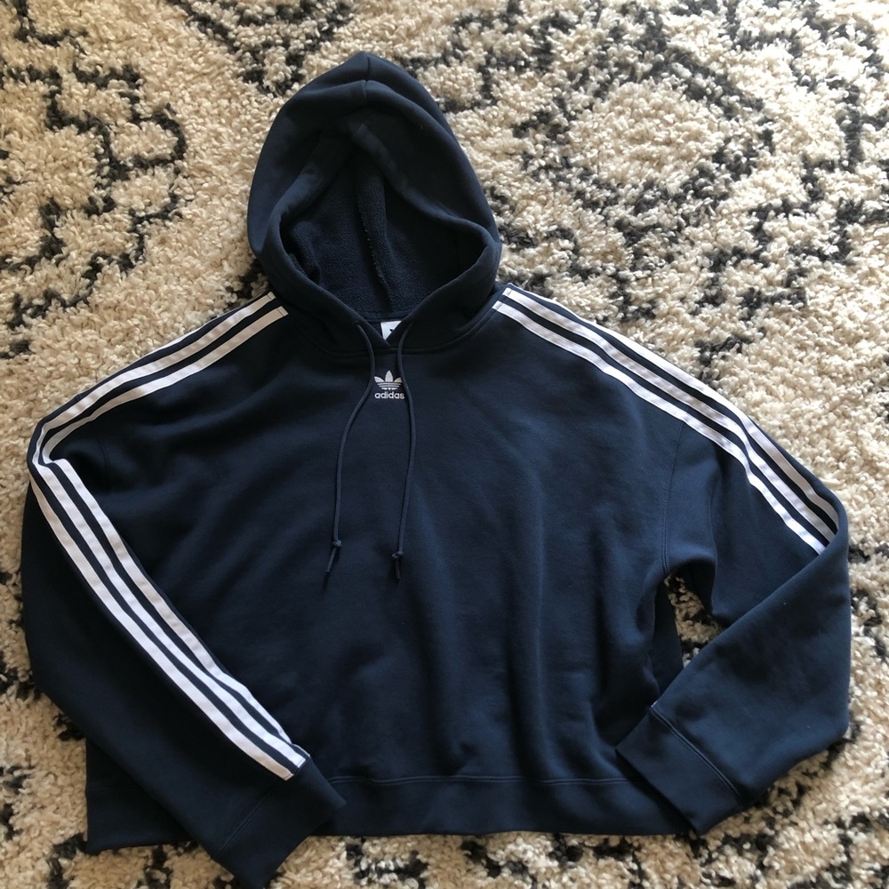 Cropped adidas sweatshirt